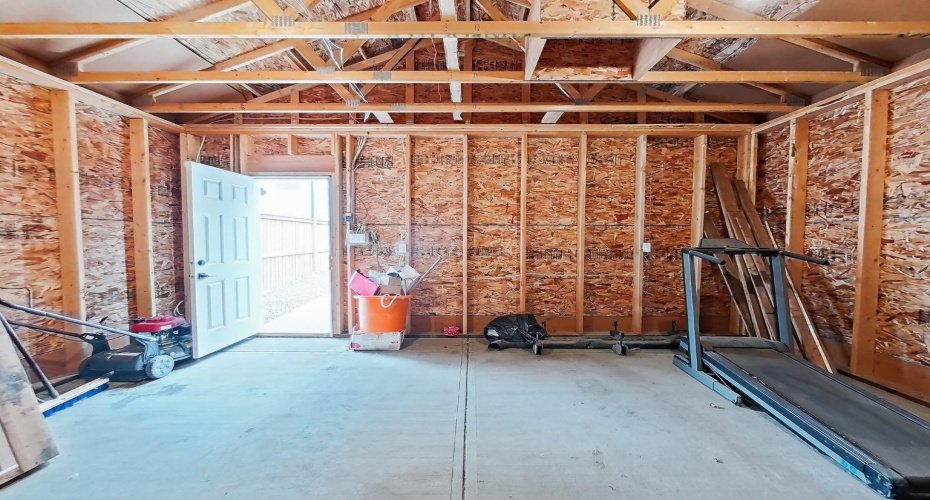 302 Uplands Boulevard, Lethbridge, Alberta T1H 7C7, 3 Bedrooms Bedrooms, ,3 BathroomsBathrooms,Residential,For Sale,Uplands,A2290461