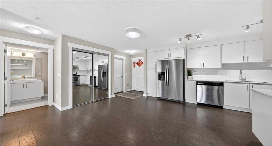 302 Skyview Ranch Drive, Calgary, Alberta T3N0P5, 2 Bedrooms Bedrooms, ,2 BathroomsBathrooms,Residential,For Sale,Skyview Ranch,A2295052