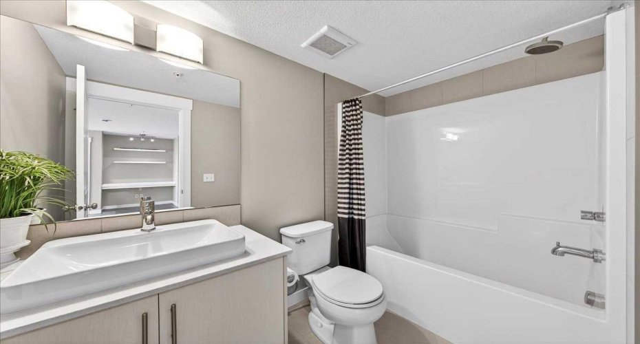 302 Skyview Ranch Drive, Calgary, Alberta T3N0P5, 2 Bedrooms Bedrooms, ,2 BathroomsBathrooms,Residential,For Sale,Skyview Ranch,A2295052