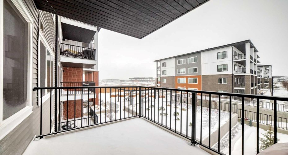 6 Merganser Drive, Chestermere, Alberta T1X2Y2, 2 Bedrooms Bedrooms, ,2 BathroomsBathrooms,Residential,For Sale,Merganser,A2295299