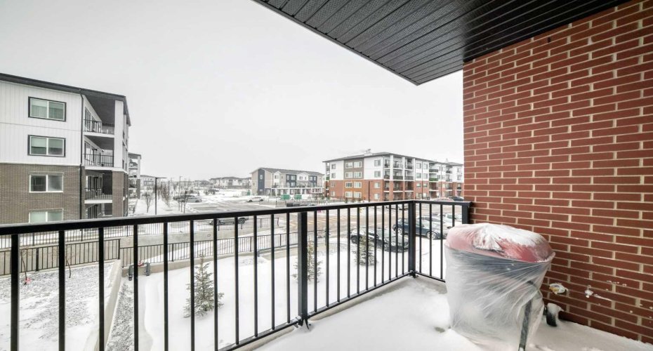 6 Merganser Drive, Chestermere, Alberta T1X2Y2, 2 Bedrooms Bedrooms, ,2 BathroomsBathrooms,Residential,For Sale,Merganser,A2295299