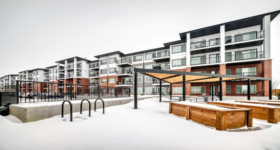 6 Merganser Drive, Chestermere, Alberta T1X2Y2, 2 Bedrooms Bedrooms, ,2 BathroomsBathrooms,Residential,For Sale,Merganser,A2295299