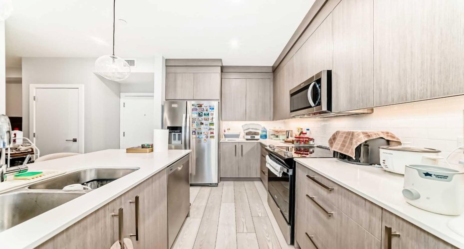 6 Merganser Drive, Chestermere, Alberta T1X2Y2, 2 Bedrooms Bedrooms, ,2 BathroomsBathrooms,Residential,For Sale,Merganser,A2295299