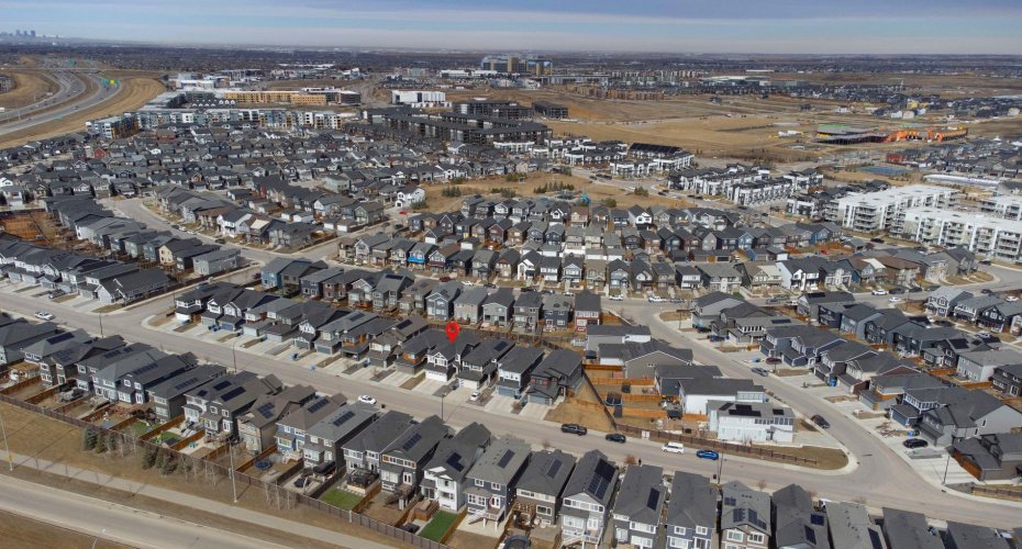 743 Seton Circle, Calgary, Alberta T3M 3C5, 3 Bedrooms Bedrooms, ,3 BathroomsBathrooms,Residential,For Sale,Seton,A2297253