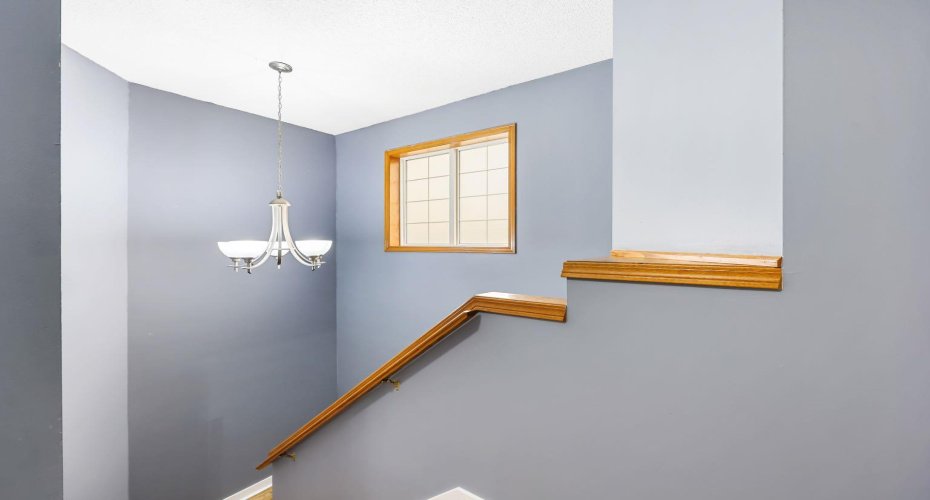 10 Big Springs Hill, Airdrie, Alberta T4A1N1, 3 Bedrooms Bedrooms, ,3 BathroomsBathrooms,Residential,For Sale,Big Springs,A2301253