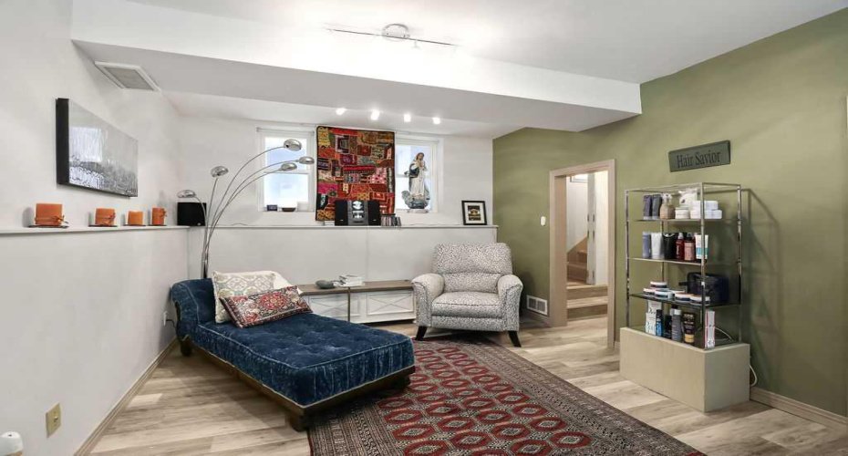 2410 16 Street, Calgary, Alberta T2T 4E8, 2 Bedrooms Bedrooms, ,2 BathroomsBathrooms,Residential,For Sale,16,A2301893