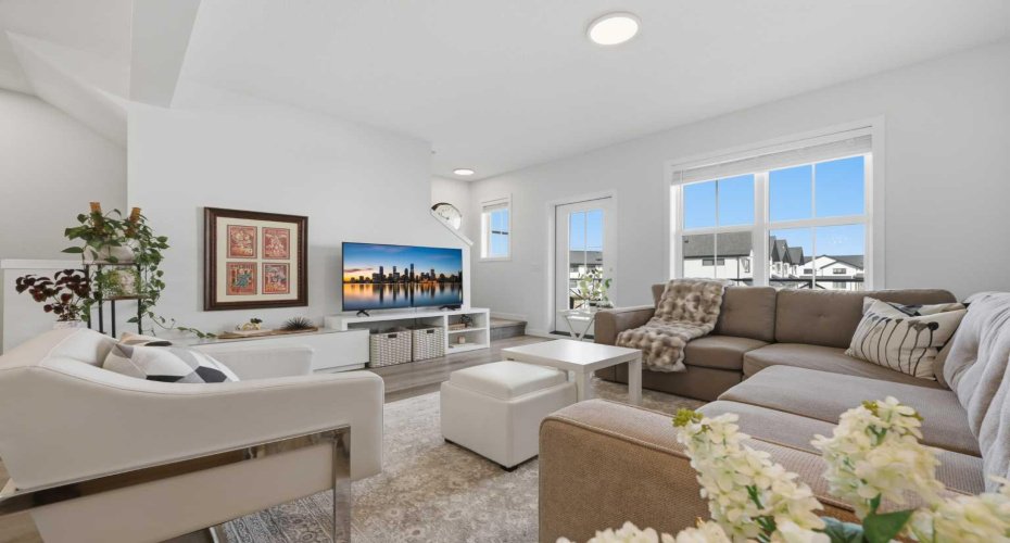 340 Ambleton Street, Calgary, Alberta T3P 2H5, 4 Bedrooms Bedrooms, ,3 BathroomsBathrooms,Residential,For Sale,Ambleton,A2302244