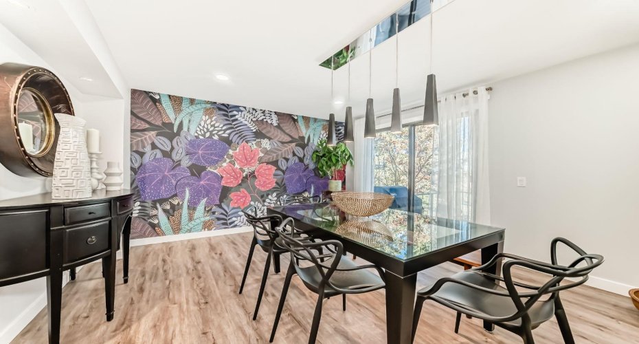 22 Coach Manor Terrace, Calgary, Alberta T3H 1C3, 2 Bedrooms Bedrooms, ,3 BathroomsBathrooms,Residential,For Sale,Coach Manor,A2302330