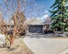 22 Coach Manor Terrace, Calgary, Alberta T3H 1C3, 2 Bedrooms Bedrooms, ,3 BathroomsBathrooms,Residential,For Sale,Coach Manor,A2302330