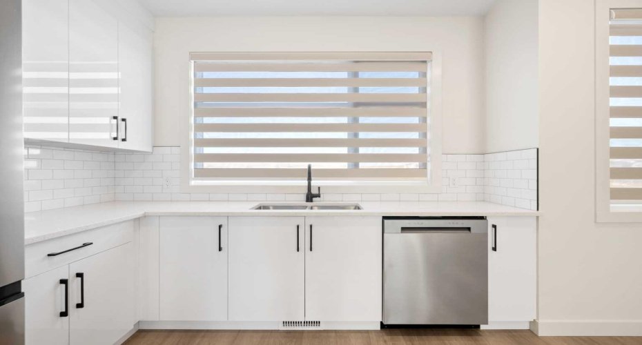 1230 3 Street, High River, Alberta T1V 0E9, 3 Bedrooms Bedrooms, ,3 BathroomsBathrooms,Residential,For Sale,3,A2303117