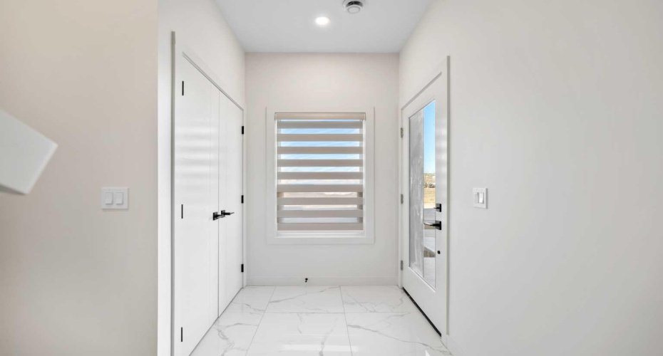 1230 3 Street, High River, Alberta T1V 0E9, 3 Bedrooms Bedrooms, ,3 BathroomsBathrooms,Residential,For Sale,3,A2303117