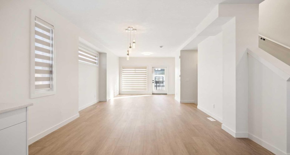 1230 3 Street, High River, Alberta T1V 0E9, 3 Bedrooms Bedrooms, ,3 BathroomsBathrooms,Residential,For Sale,3,A2303117