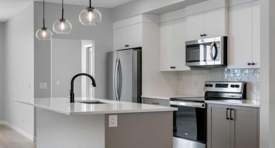 1277 Creekview Drive, Calgary, Alberta T2X 4Y1, 3 Bedrooms Bedrooms, ,3 BathroomsBathrooms,Residential,For Sale,Creekview,A2271942