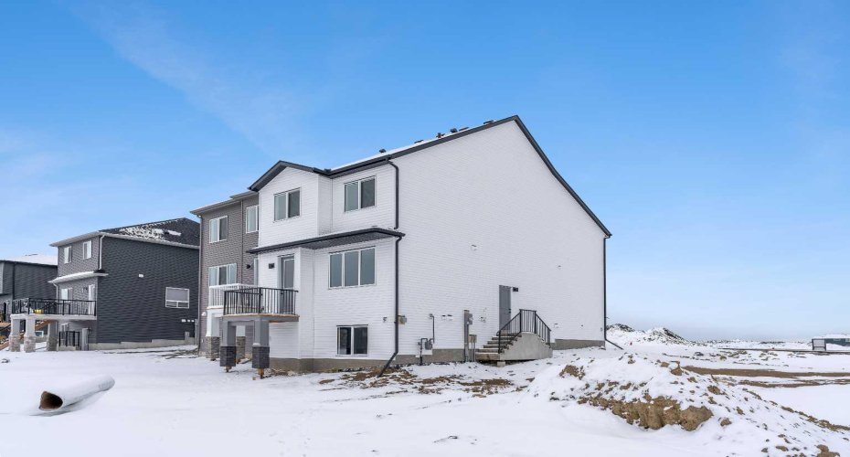 1277 Creekview Drive, Calgary, Alberta T2X 4Y1, 3 Bedrooms Bedrooms, ,3 BathroomsBathrooms,Residential,For Sale,Creekview,A2271942