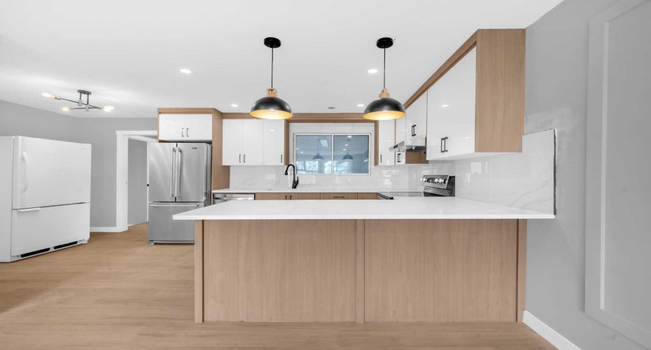 219 Falwood Way, Calgary, Alberta T3J1A9, 5 Bedrooms Bedrooms, ,3 BathroomsBathrooms,Residential,For Sale,Falwood,A2273879