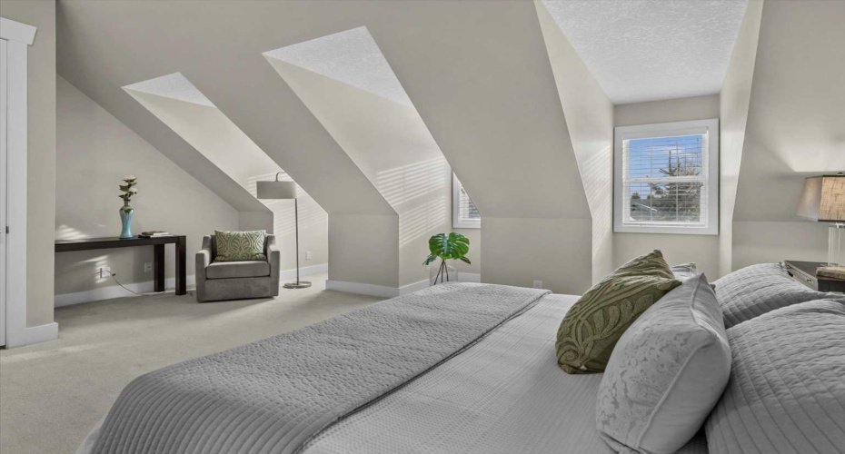 2833 Dallaire Avenue, Calgary, Alberta T3E 7T2, 3 Bedrooms Bedrooms, ,4 BathroomsBathrooms,Residential,For Sale,Dallaire,A2278595