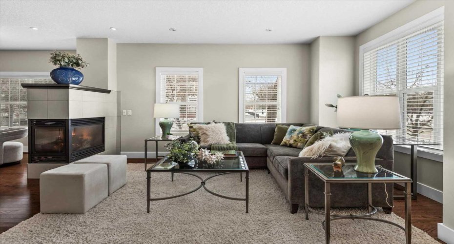 2833 Dallaire Avenue, Calgary, Alberta T3E 7T2, 3 Bedrooms Bedrooms, ,4 BathroomsBathrooms,Residential,For Sale,Dallaire,A2278595