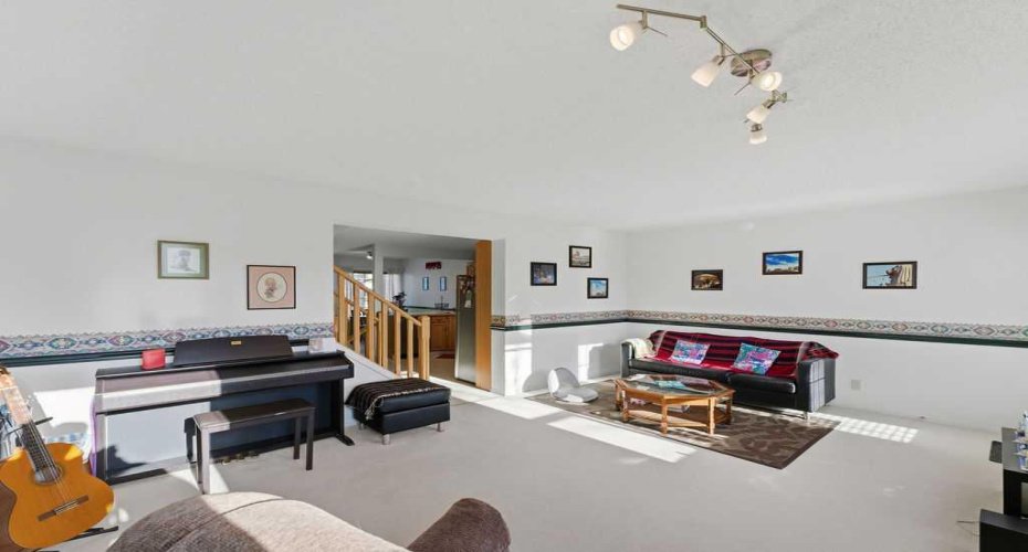 603 Citadel Terrace, Calgary, Alberta T3G 3X3, 3 Bedrooms Bedrooms, ,3 BathroomsBathrooms,Residential,For Sale,Citadel,A2281330