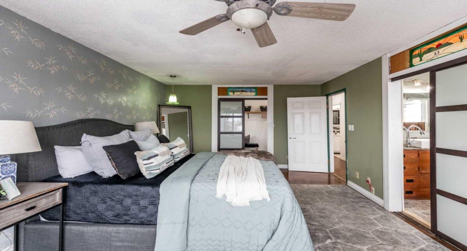 176 1 Street, Medicine Hat, Alberta T1A3Y9, 3 Bedrooms Bedrooms, ,3 BathroomsBathrooms,Residential,For Sale,1,A2282338