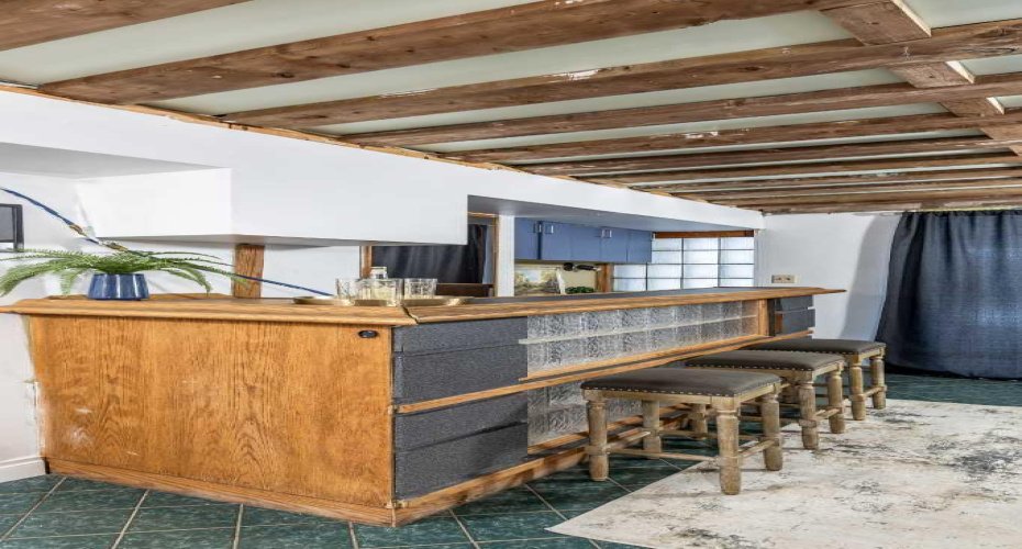 176 1 Street, Medicine Hat, Alberta T1A3Y9, 3 Bedrooms Bedrooms, ,3 BathroomsBathrooms,Residential,For Sale,1,A2282338