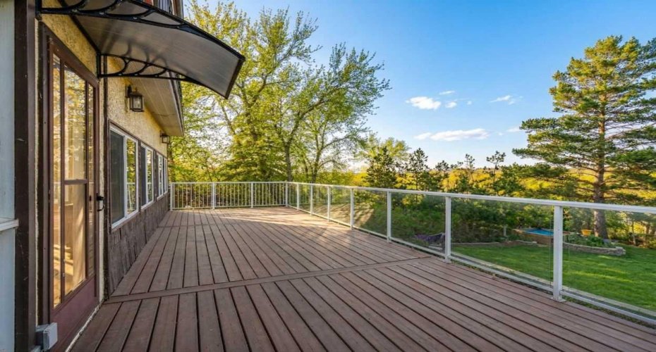 This photo has been enhanced.