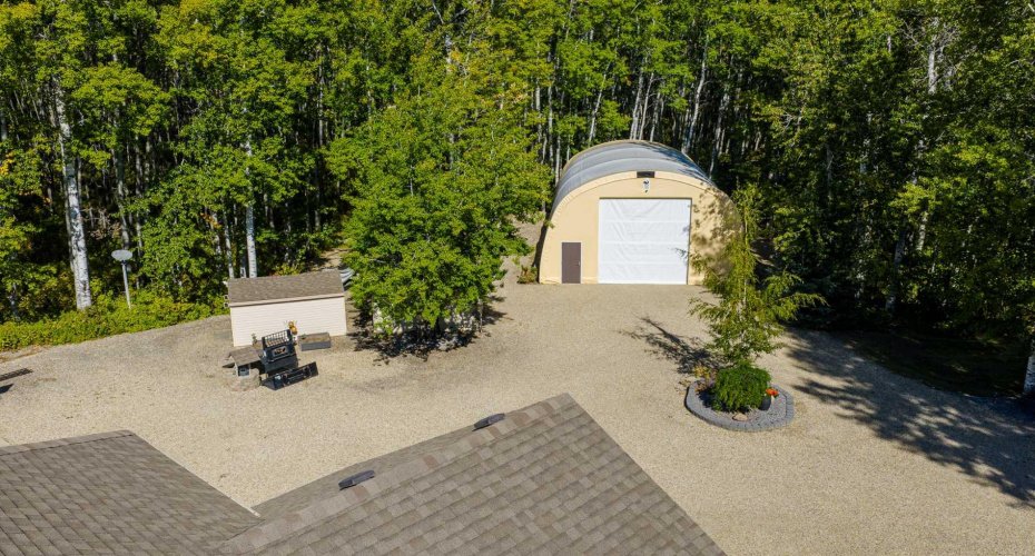 711044 Range Road 55, Grande Prairie, Alberta T8W 5A6, 4 Bedrooms Bedrooms, ,3 BathroomsBathrooms,Residential,For Sale,Range Road 55,A2285951