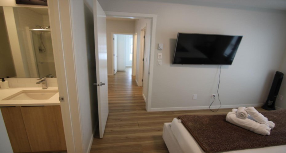 220 SETON Grove, Calgary, Alberta T3M 3T1, 2 Bedrooms Bedrooms, ,2 BathroomsBathrooms,Residential,For Sale,SETON,A2287532