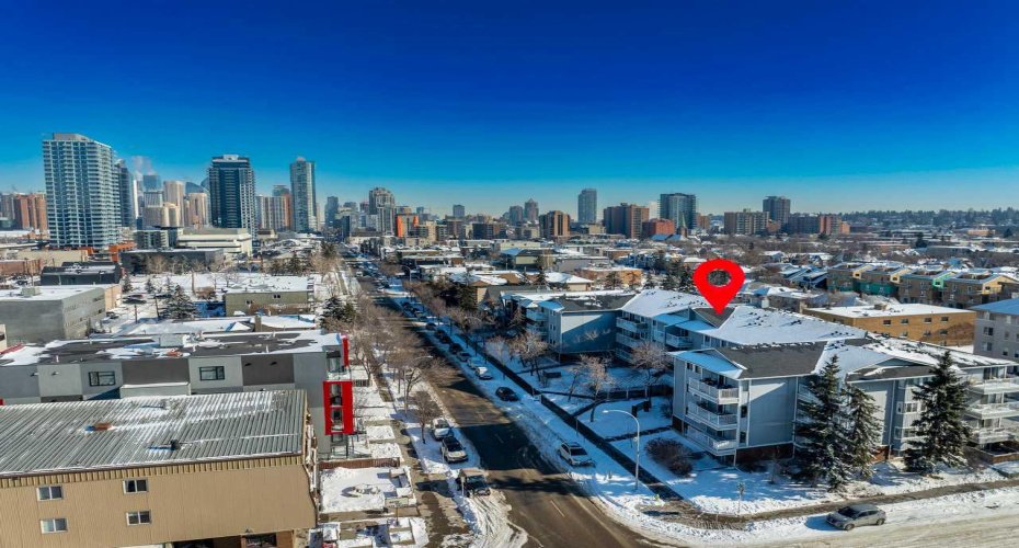 1735 11 Avenue, Calgary, Alberta T3C 3S9, 2 Bedrooms Bedrooms, ,1 BathroomBathrooms,Residential,For Sale,11,A2287842