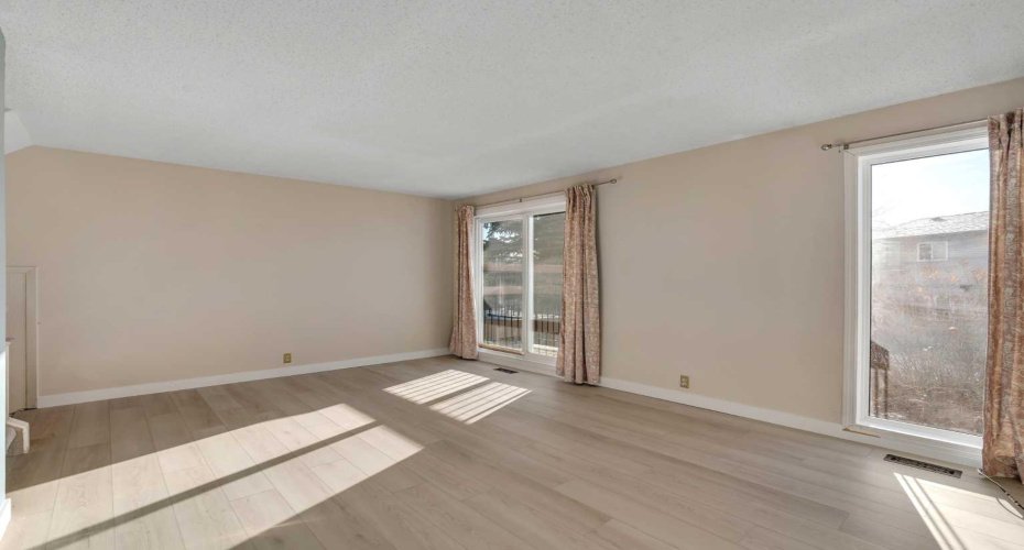 1190 Ranchview Road, Calgary, Alberta T3G 1Y1, 3 Bedrooms Bedrooms, ,2 BathroomsBathrooms,Residential,For Sale,Ranchview,A2293282