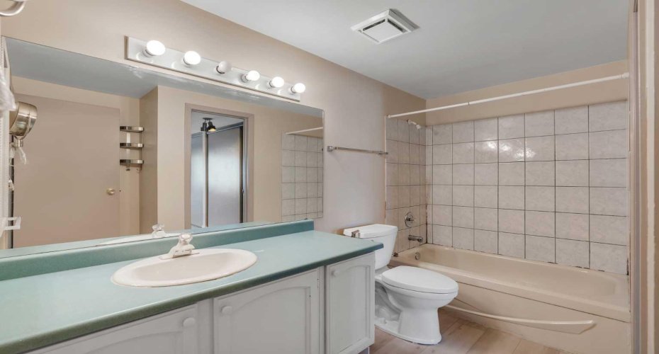 1190 Ranchview Road, Calgary, Alberta T3G 1Y1, 3 Bedrooms Bedrooms, ,2 BathroomsBathrooms,Residential,For Sale,Ranchview,A2293282