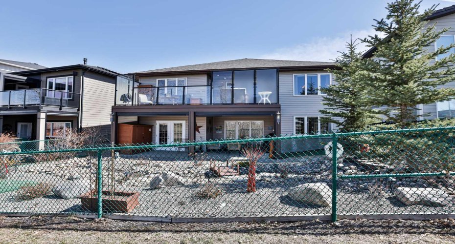 605 Sunridge Crescent, Lethbridge, Alberta T1J 0T4, 3 Bedrooms Bedrooms, ,3 BathroomsBathrooms,Residential,For Sale,Sunridge,A2295177