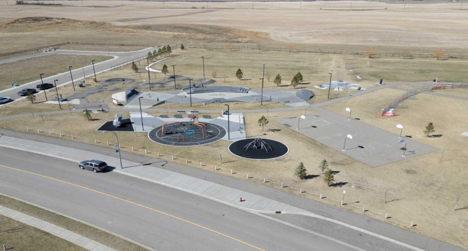 605 Sunridge Crescent, Lethbridge, Alberta T1J 0T4, 3 Bedrooms Bedrooms, ,3 BathroomsBathrooms,Residential,For Sale,Sunridge,A2295177