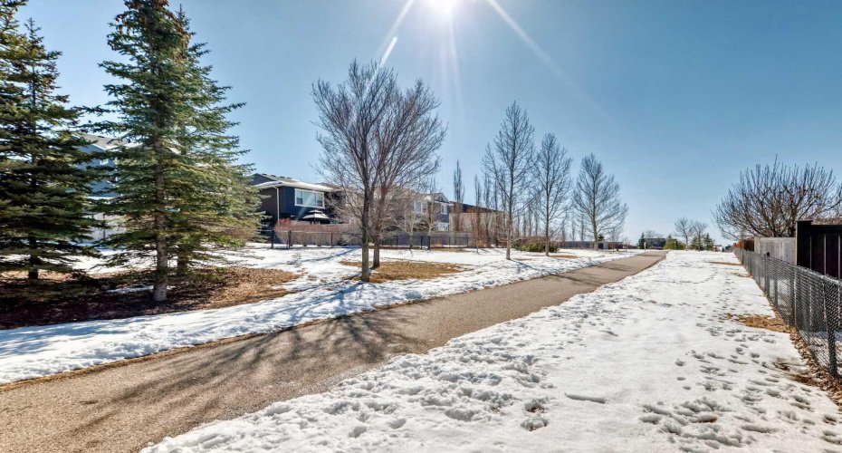 274 Kingsbury View, Airdrie, Alberta T4A 0E7, 4 Bedrooms Bedrooms, ,4 BathroomsBathrooms,Residential,For Sale,Kingsbury,A2295387