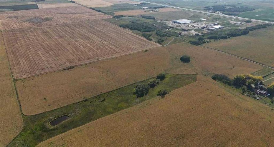 N/A Range Road 292, Crossfield, Alberta T0M0S0, ,Land,For Sale,Range Road 292,A2296179