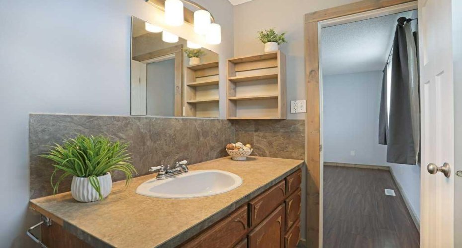 87 Dr. Anderson Park Street, Brooks, Alberta T1R0K5, 5 Bedrooms Bedrooms, ,3 BathroomsBathrooms,Residential,For Sale,Dr. Anderson Park,A2297113