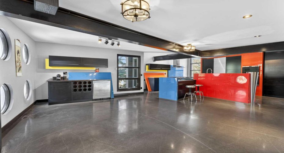 43 Westbluff Place, Rural Rocky View County, Alberta T3Z3N9, 6 Bedrooms Bedrooms, ,5 BathroomsBathrooms,Residential,For Sale,Westbluff,A2297638