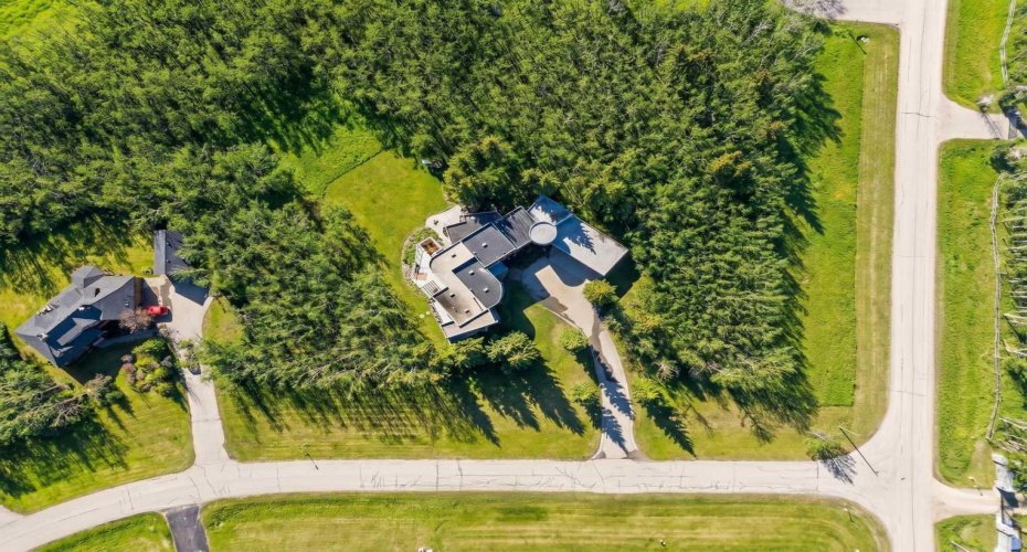 43 Westbluff Place, Rural Rocky View County, Alberta T3Z3N9, 6 Bedrooms Bedrooms, ,5 BathroomsBathrooms,Residential,For Sale,Westbluff,A2297638