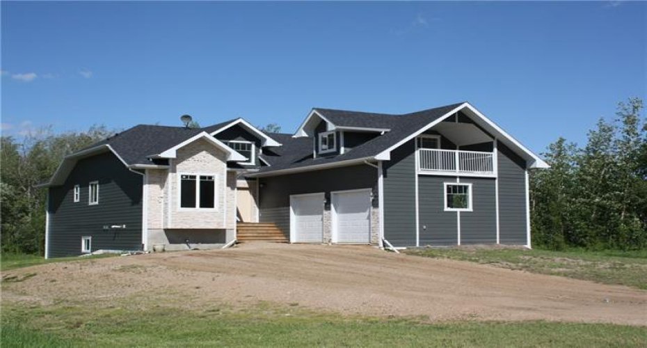 104 13442 Lakeland Drive, Lac La Biche, Alberta T0A 2C0, 4 Bedrooms Bedrooms, ,3 BathroomsBathrooms,Residential,For Sale,13442 Lakeland,A2297971