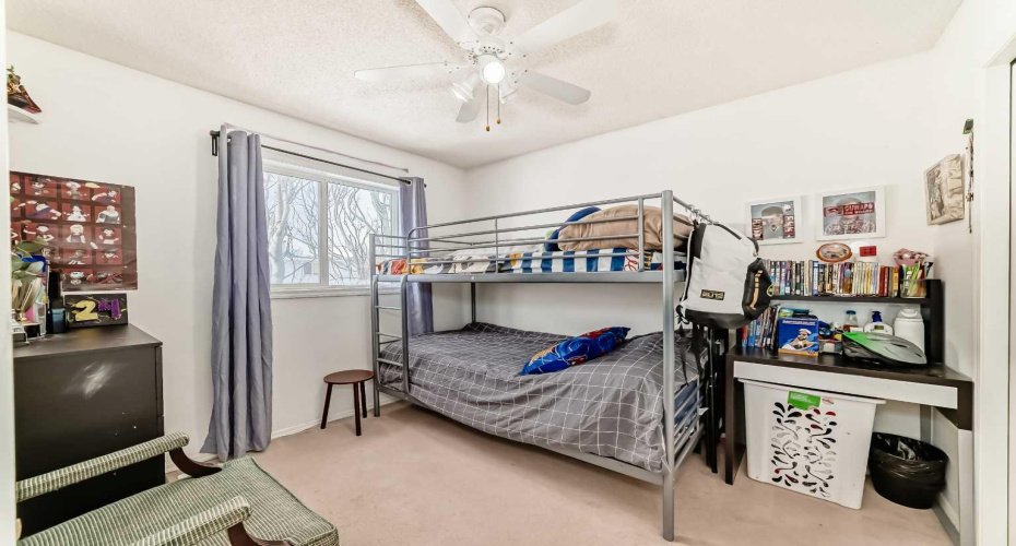 155 Erin Meadow Way, Calgary, Alberta T2B 3P7, 5 Bedrooms Bedrooms, ,3 BathroomsBathrooms,Residential,For Sale,Erin Meadow,A2297998