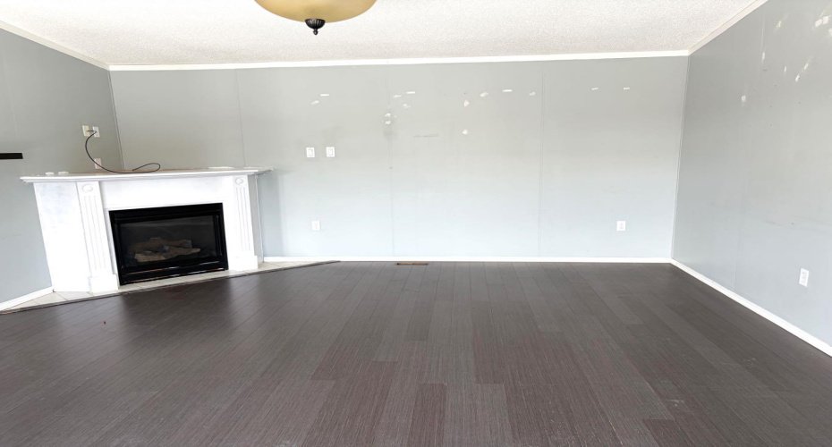 109 Elm Street, Fort McMurray, Alberta T9K 0J8, 4 Bedrooms Bedrooms, ,2 BathroomsBathrooms,Residential,For Sale,Elm,A2298148