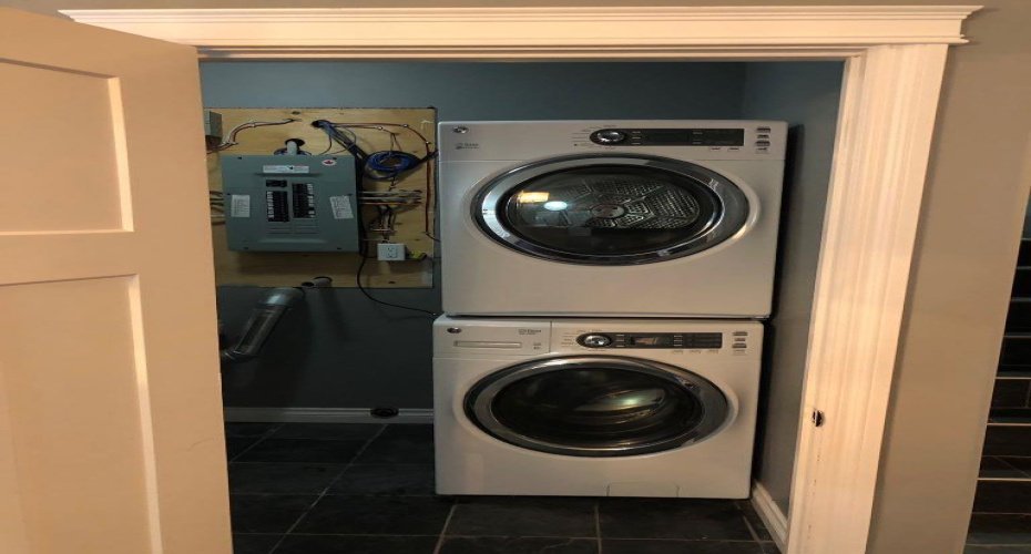 8453 102 Avenue, Grande Prairie, Alberta T8X 0N7, 4 Bedrooms Bedrooms, ,3 BathroomsBathrooms,Residential,For Sale,102,A2299608