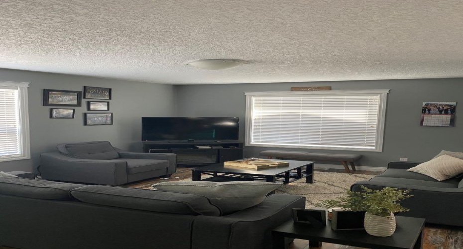 8453 102 Avenue, Grande Prairie, Alberta T8X 0N7, 4 Bedrooms Bedrooms, ,3 BathroomsBathrooms,Residential,For Sale,102,A2299608