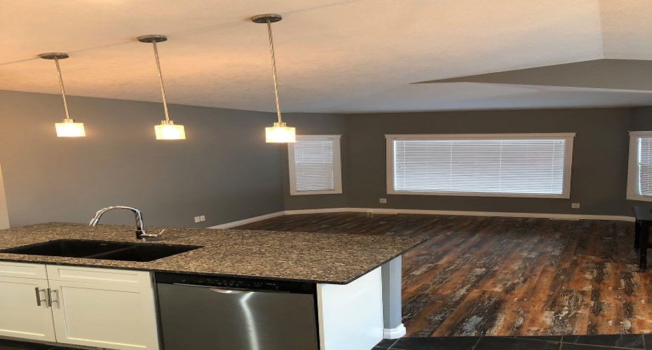 8453 102 Avenue, Grande Prairie, Alberta T8X 0N7, 4 Bedrooms Bedrooms, ,3 BathroomsBathrooms,Residential,For Sale,102,A2299608