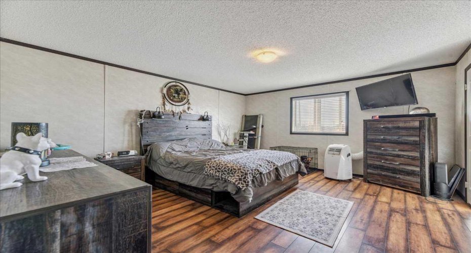 190003 Range Rd 240, Rural Vulcan County, Alberta T0L1P0, 3 Bedrooms Bedrooms, ,2 BathroomsBathrooms,Residential,For Sale,Range Rd 240,A2299782