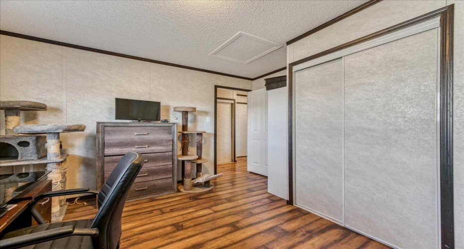 190003 Range Rd 240, Rural Vulcan County, Alberta T0L1P0, 3 Bedrooms Bedrooms, ,2 BathroomsBathrooms,Residential,For Sale,Range Rd 240,A2299782