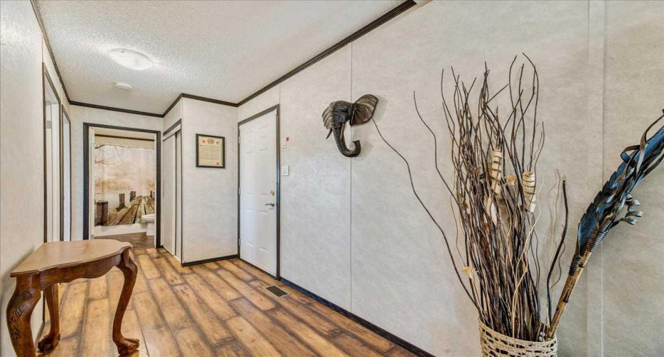 190003 Range Rd 240, Rural Vulcan County, Alberta T0L1P0, 3 Bedrooms Bedrooms, ,2 BathroomsBathrooms,Residential,For Sale,Range Rd 240,A2299782