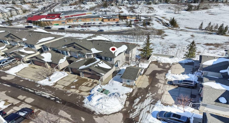 107 Citadel Estates Manor, Calgary, Alberta T3G 5M7, 2 Bedrooms Bedrooms, ,4 BathroomsBathrooms,Residential,For Sale,Citadel Estates,A2299906