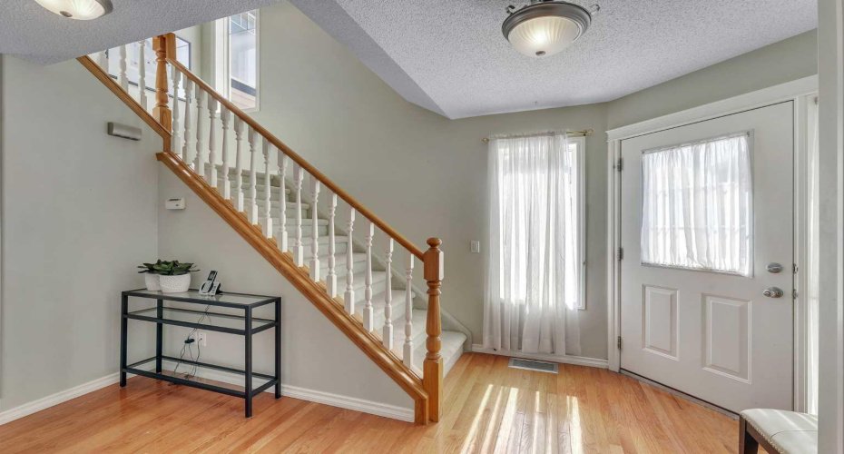 107 Citadel Estates Manor, Calgary, Alberta T3G 5M7, 2 Bedrooms Bedrooms, ,4 BathroomsBathrooms,Residential,For Sale,Citadel Estates,A2299906