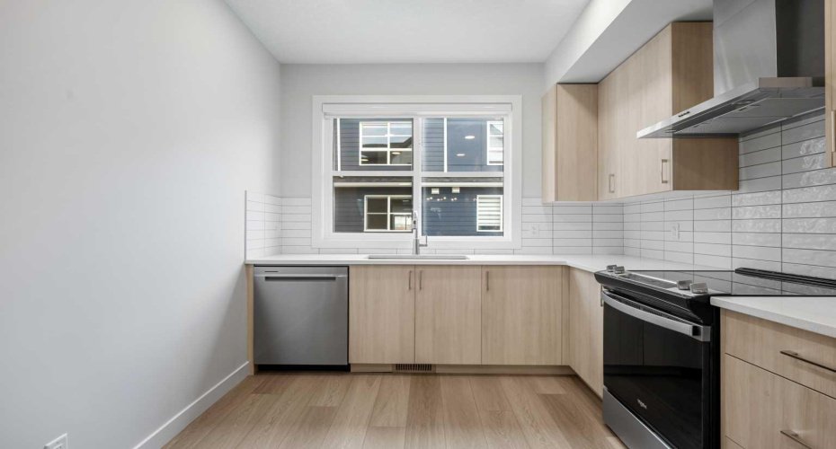 285 Chelsea Court, Chestermere, Alberta T1X 2W7, 2 Bedrooms Bedrooms, ,3 BathroomsBathrooms,Residential,For Sale,Chelsea,A2300009