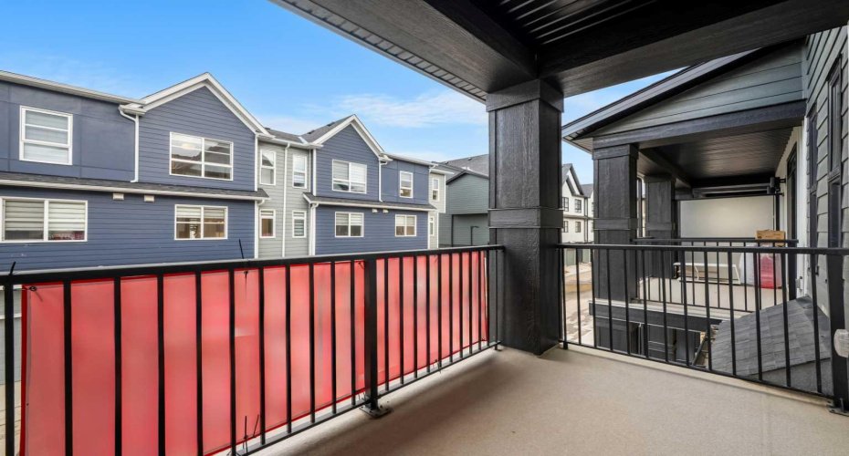 285 Chelsea Court, Chestermere, Alberta T1X 2W7, 2 Bedrooms Bedrooms, ,3 BathroomsBathrooms,Residential,For Sale,Chelsea,A2300009